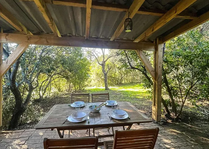 Mini Centuri, Santa Giulia Vila *